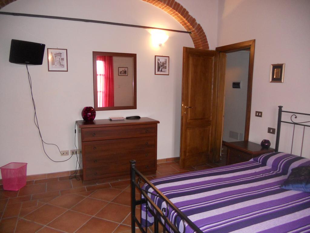Casa Vacanze L'Oliveta Siena Exterior foto