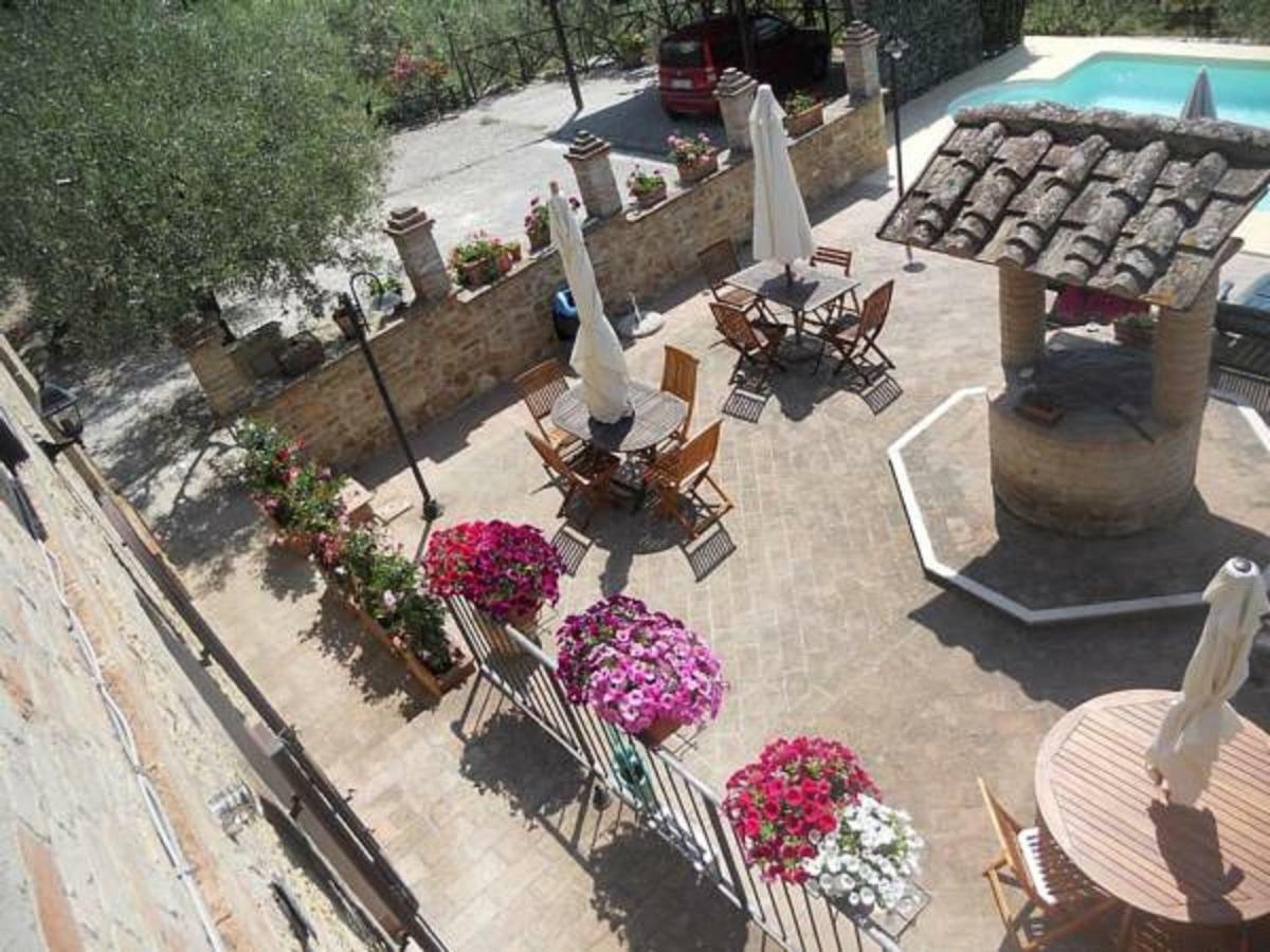 Casa Vacanze L'Oliveta Siena Exterior foto